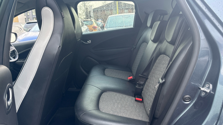 Renault Zoe 100kW i GT Line R135 50kWh Rapid Charge 5dr Auto Electric Hatchback